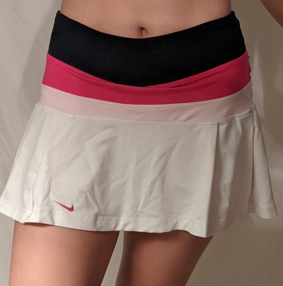 White and colored Nike Tennis Skirt - Picture 1 of 3